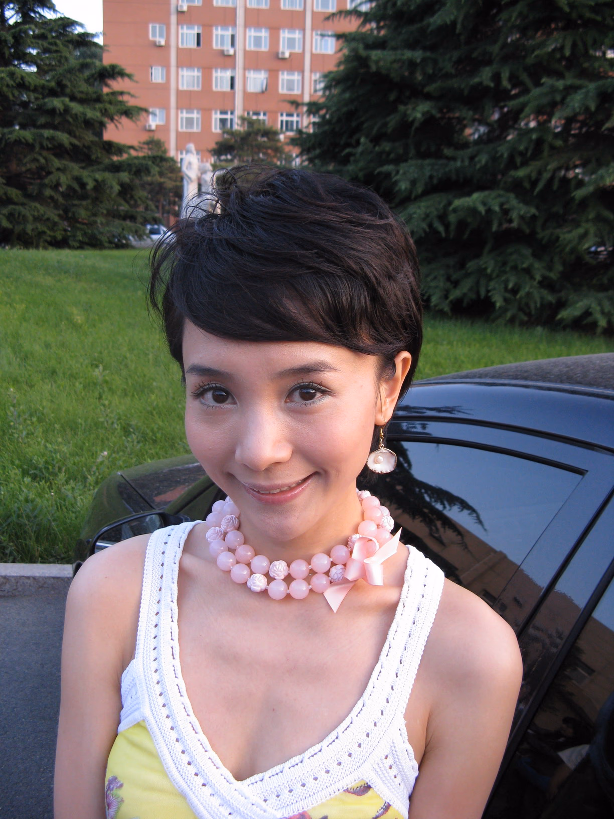 刘钇彤 高清写真/照片下载 #2187380