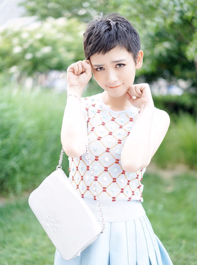 李晓峰 高清写真/照片下载 #3328978