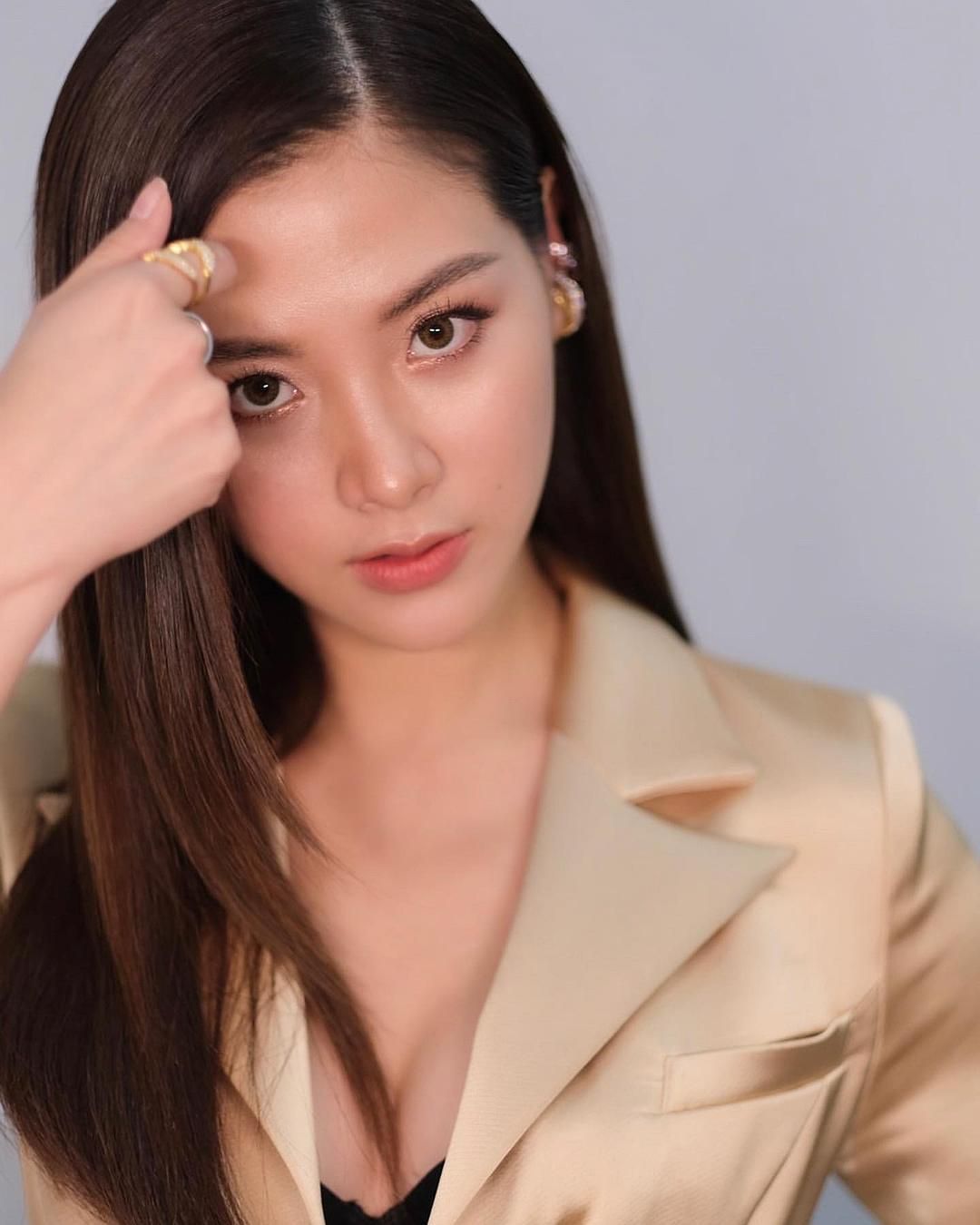 Pimchanok Leuwisetpaibul HD Images/Photo Gallery Download #9198032