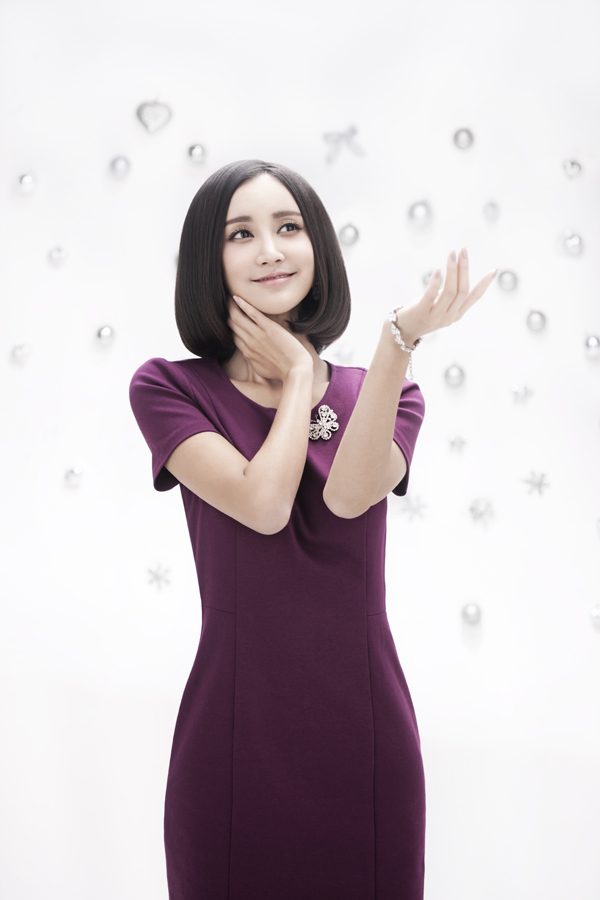 Xinyi Zhang HD Images/Photo Gallery Download #7089031
