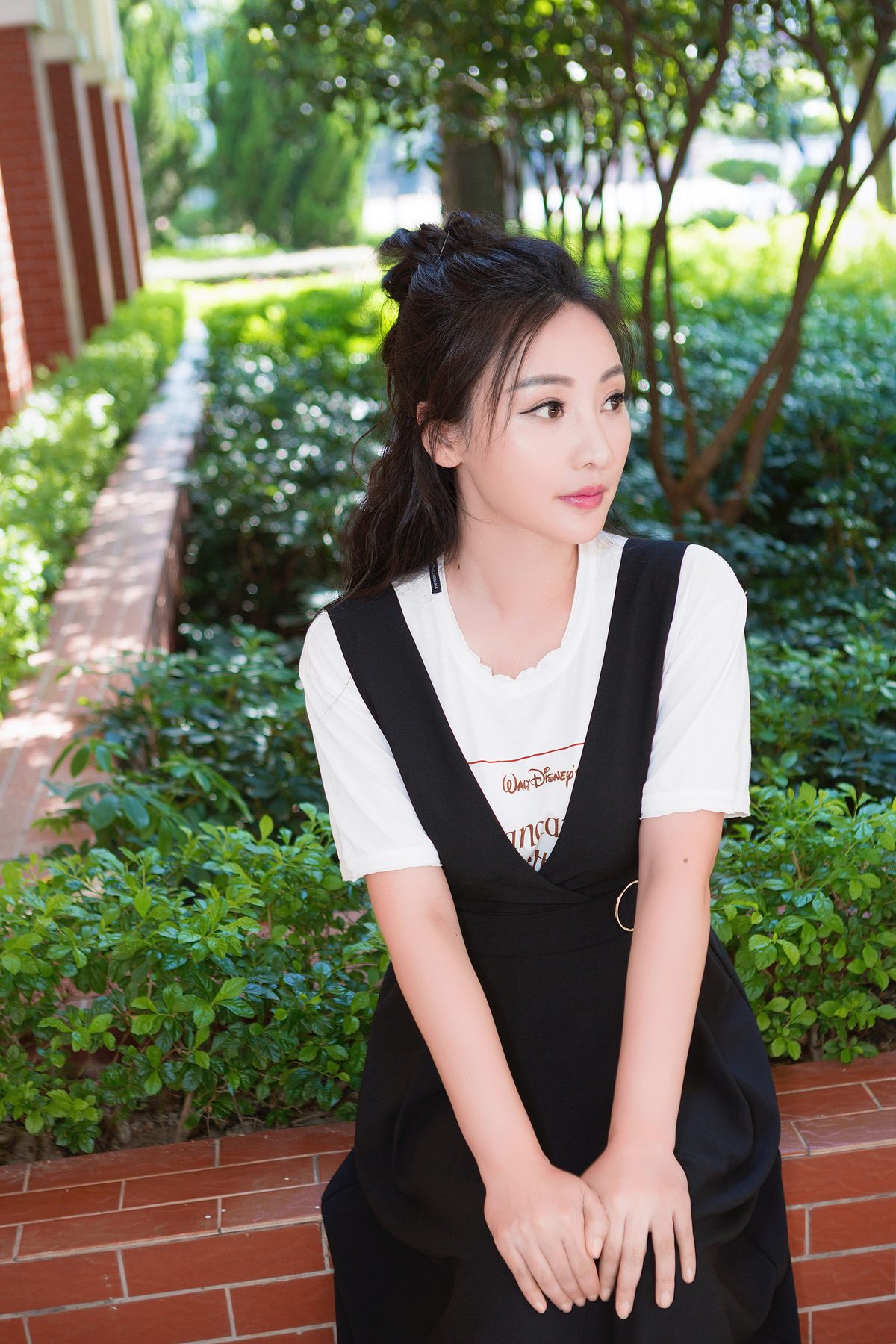 Yan Liu HD Images/Photo Gallery Download #1973227