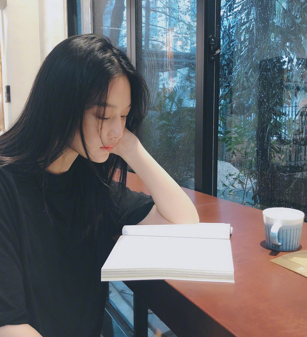 장신위 HD 이미지/사진 갤러리 다운로드 #6639313