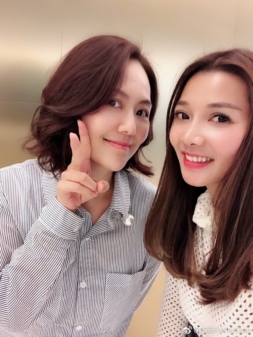 진영 HD 이미지/사진 갤러리 다운로드 #6795325