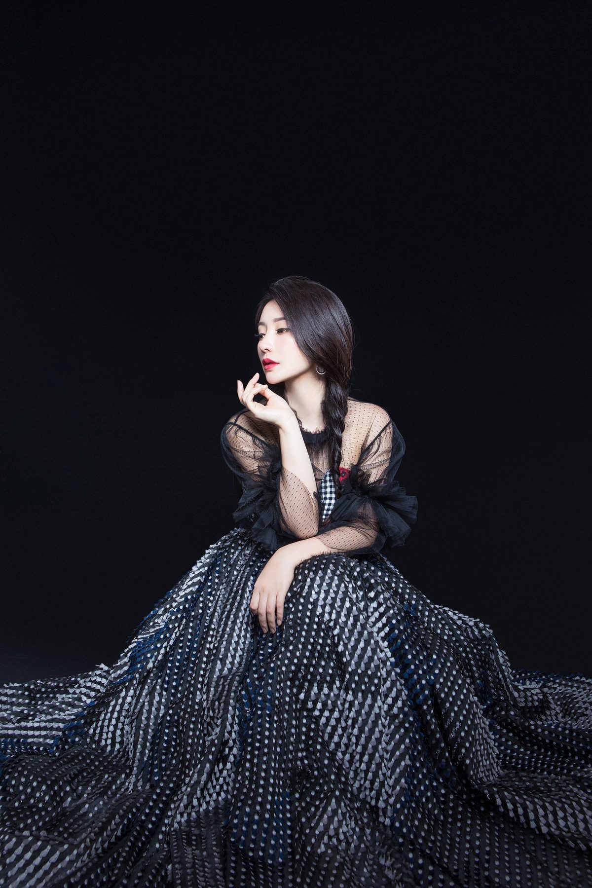 류옌 HD 이미지/사진 갤러리 다운로드 #1971909