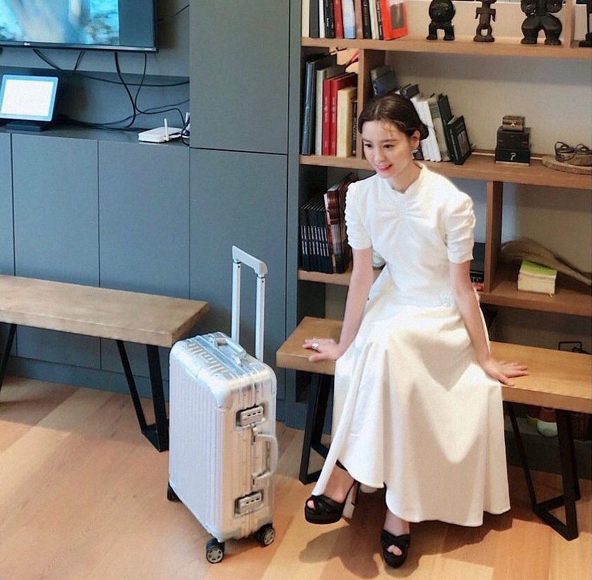 Jung Yu-mi HD Images/Photo Gallery Download #824139