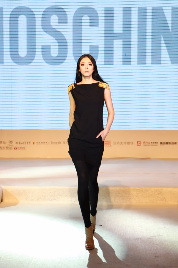 艾尚真 高清写真/照片下载 #3358203