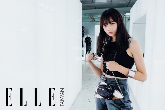 고마츠 나나 HD 이미지/사진 갤러리 다운로드 #3896652