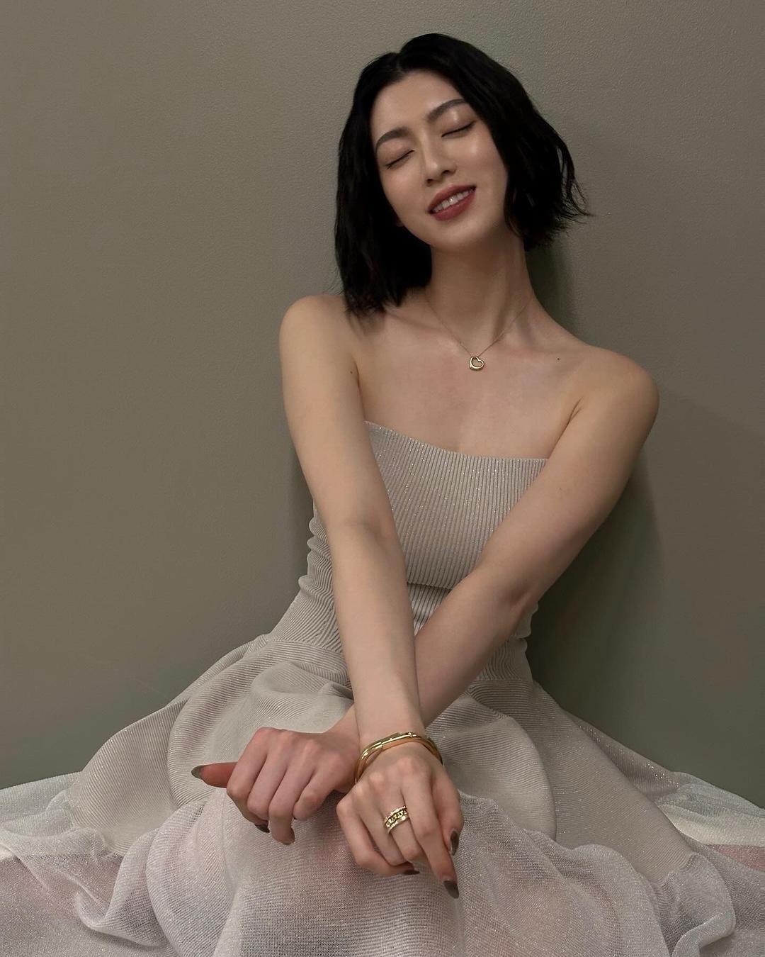 三吉彩花 高清写真/照片下载 #9568489