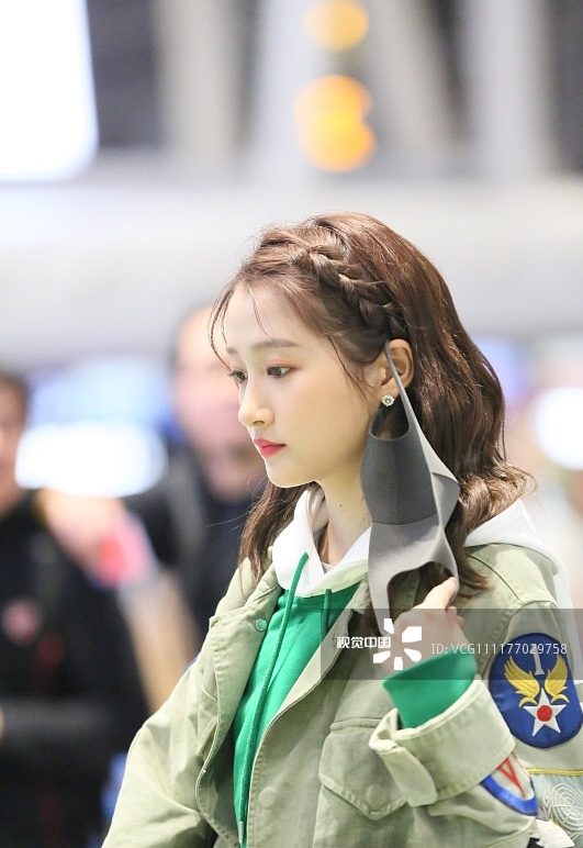 Xiaotong Guan HD Images/Photo Gallery Download #7041560