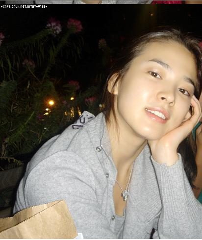 Hye-kyo Song HD Images/Photo Gallery Download #1616376