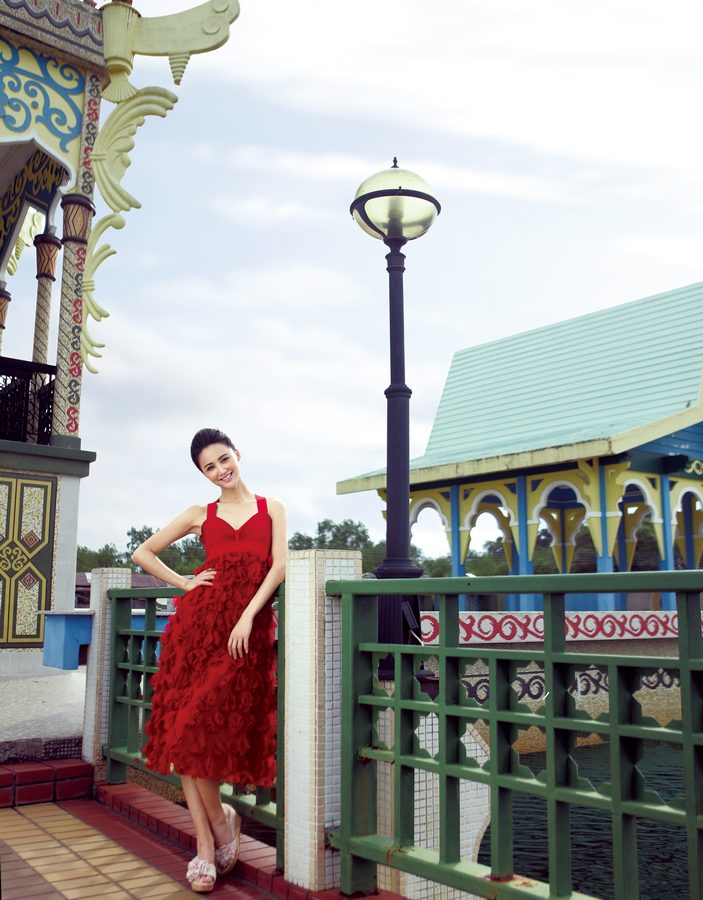 Xinyi Zhang HD Images/Photo Gallery Download #7023195