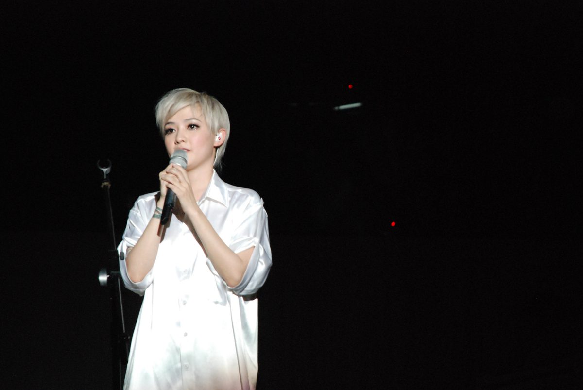 Mavis Fan HD Images/Photo Gallery Download #1582361