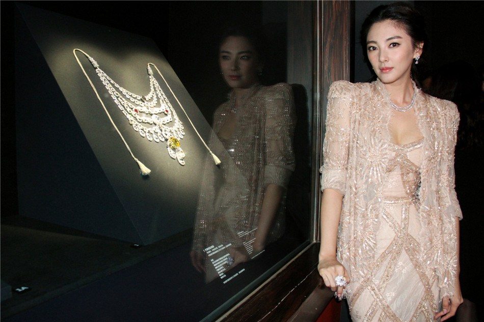 Yuqi Zhang HD Images/Photo Gallery Download #6708693