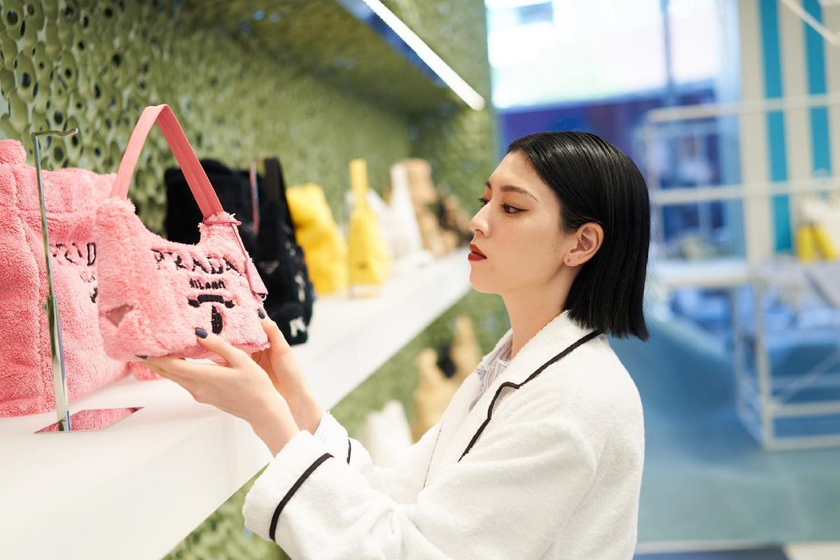 Ayaka Miyoshi HD Images/Photo Gallery Download #7486361