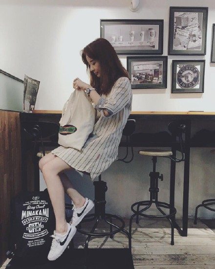 Cheong-a Lee HD Images/Photo Gallery Download #6970428
