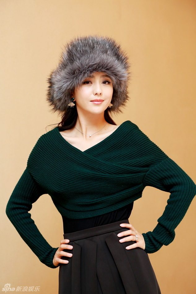 Liya Tong HD Images/Photo Gallery Download #7032405