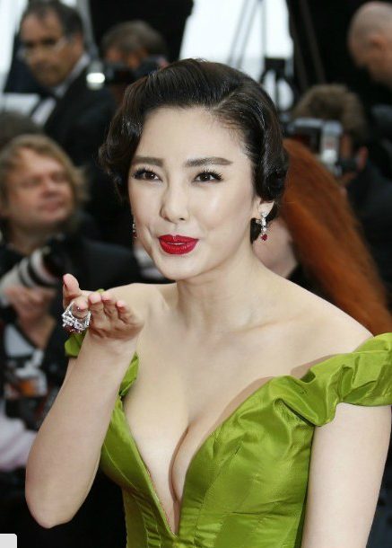 Yuqi Zhang HD Images/Photo Gallery Download #6664497