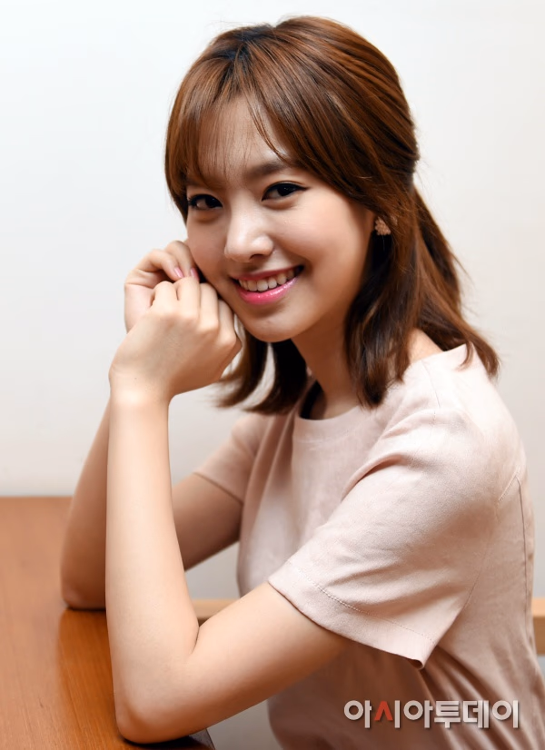 陈世妍 高清写真/照片下载 #3422461