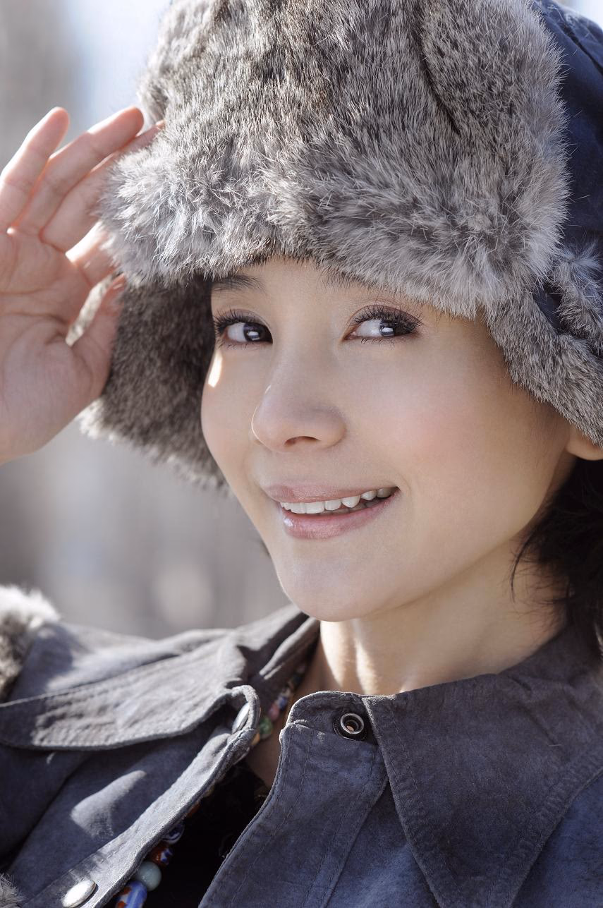 刘钇彤 高清写真/照片下载 #2187120