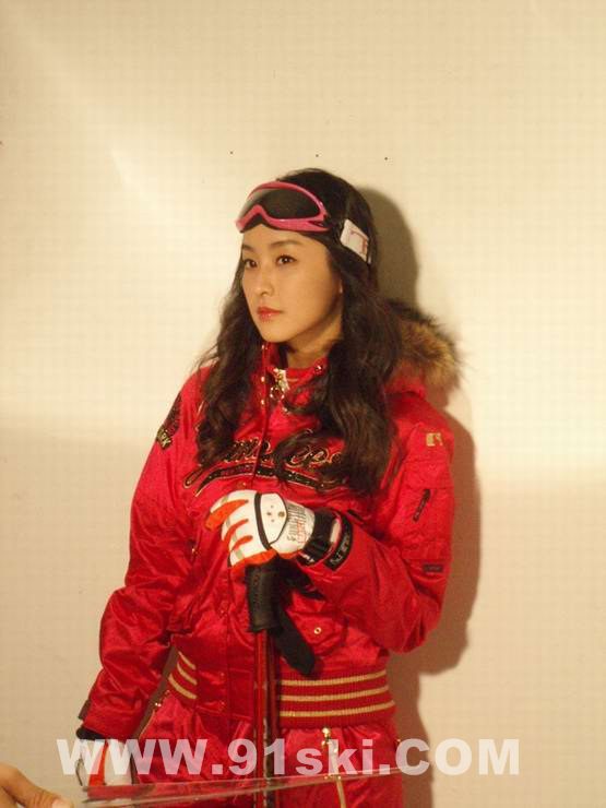 Yu-mi Jeong HD Images/Photo Gallery Download #7060864