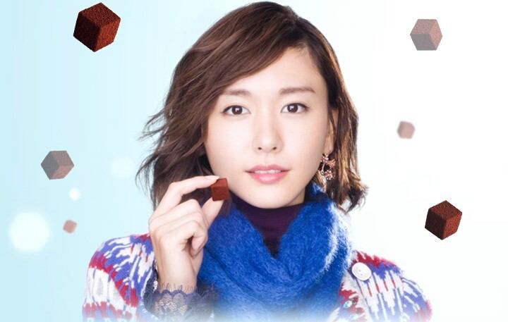 아라가키 유이 HD 이미지/사진 갤러리 다운로드 #802057