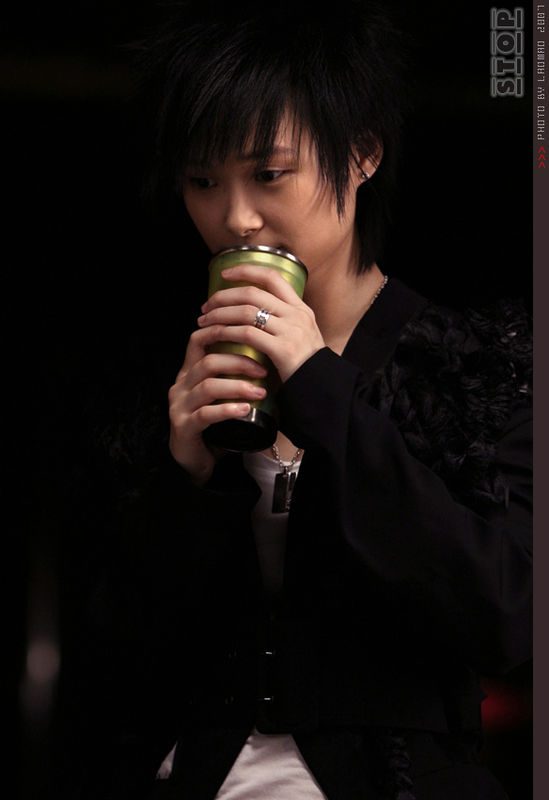 Yuchun Li HD Images/Photo Gallery Download #1920350