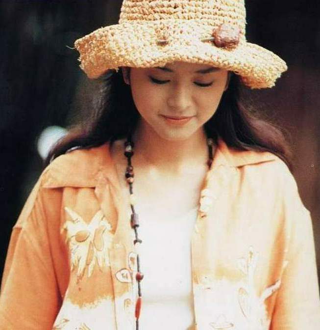 Gloria Yip HD Images/Photo Gallery Download #806619
