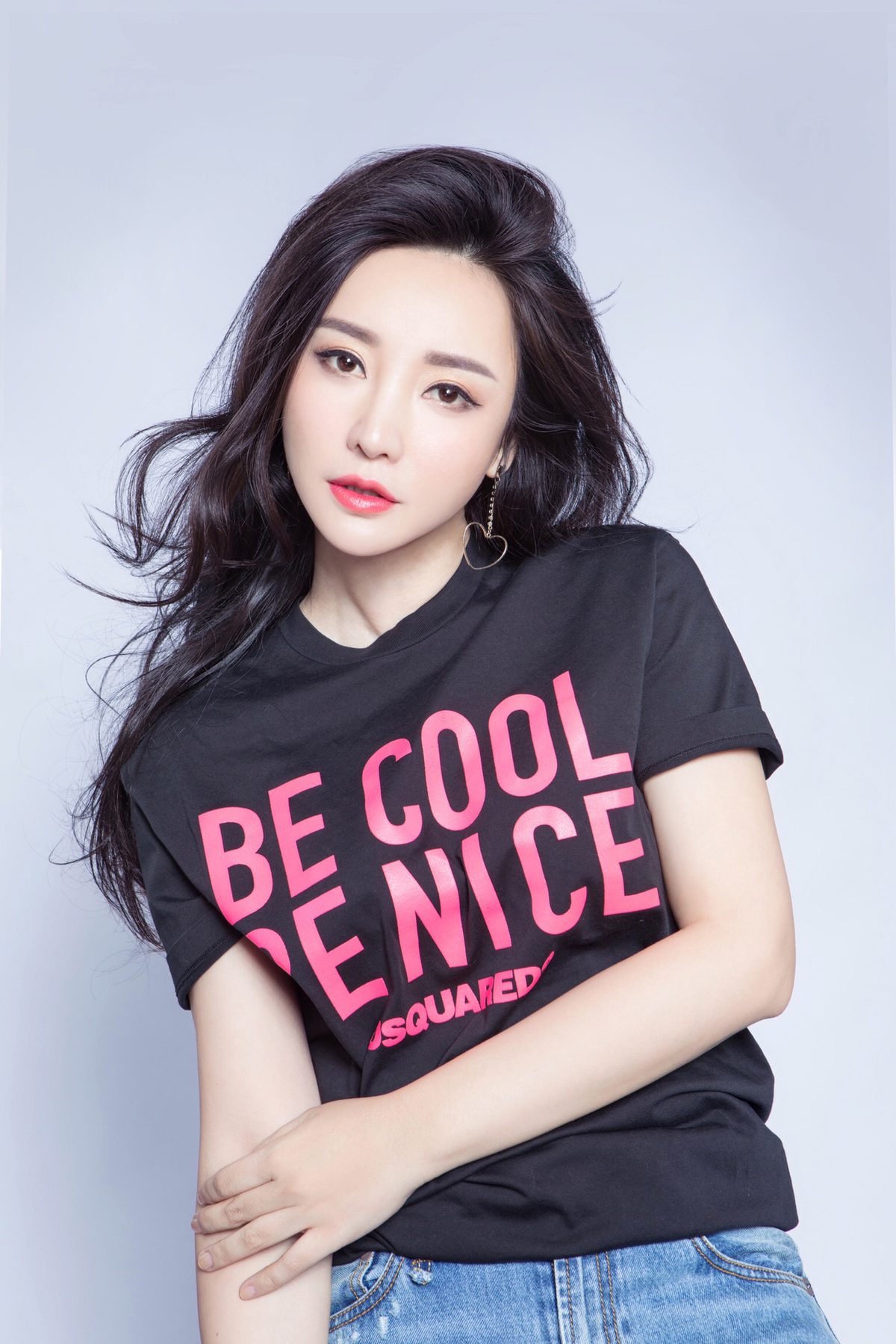 Yan Liu HD Images/Photo Gallery Download #1973259