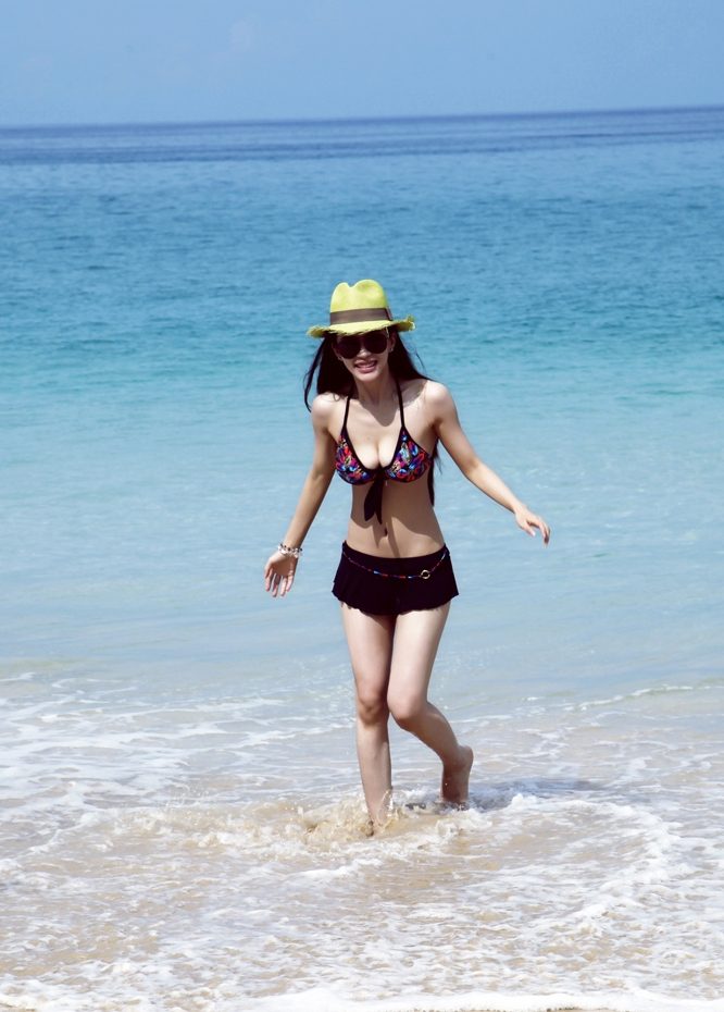 Shuangshuang Pan HD Images/Photo Gallery Download #6973443