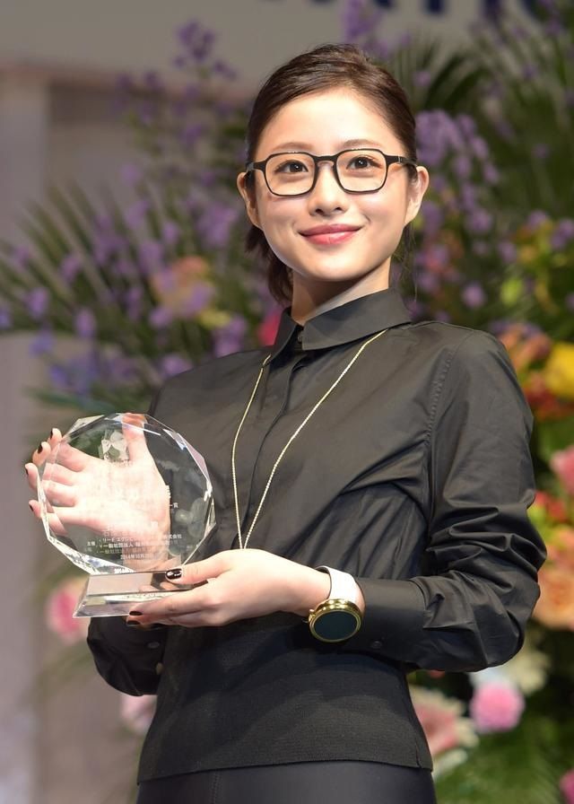 Satomi Ishihara HD Images/Photo Gallery Download #804425
