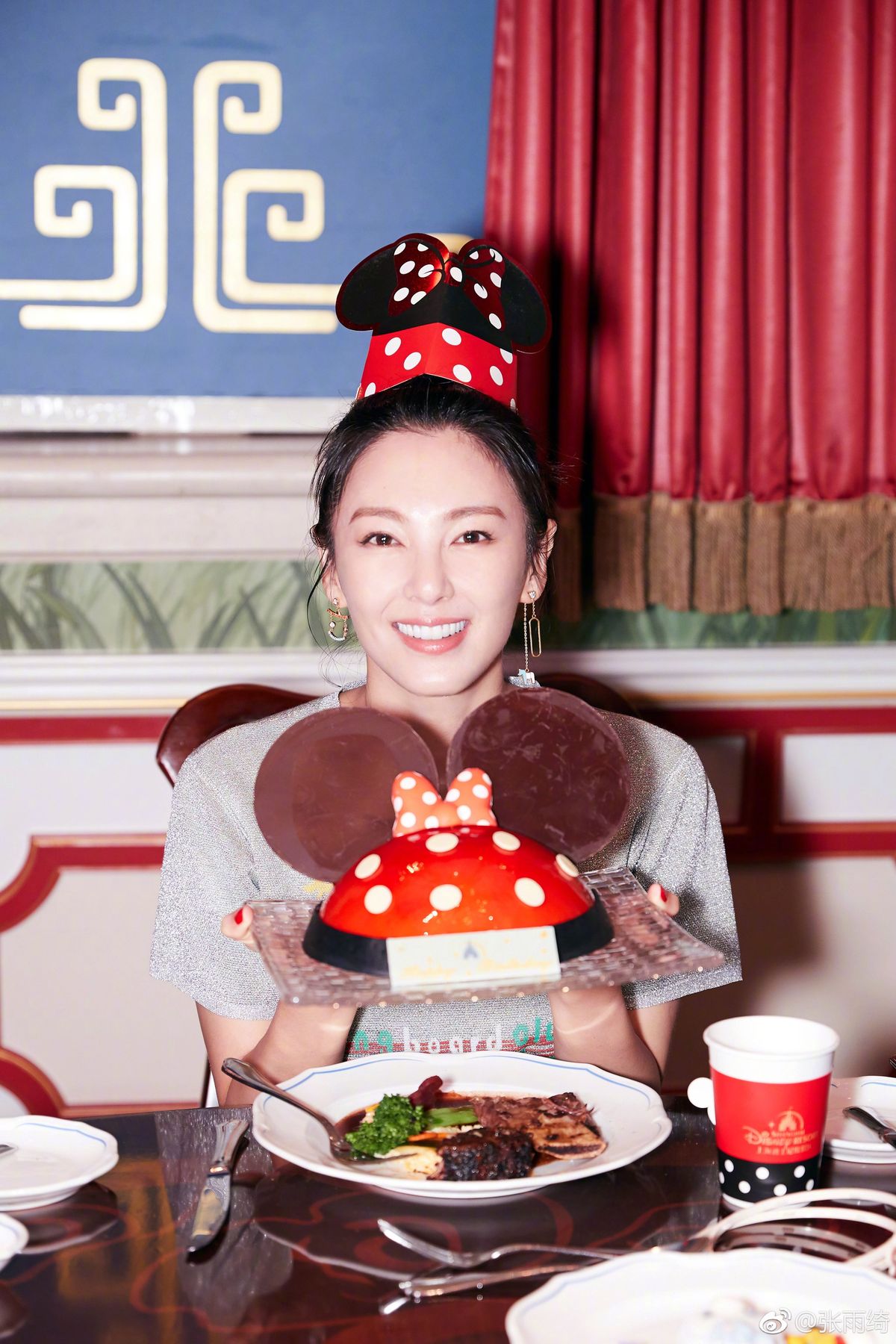 Yuqi Zhang HD Images/Photo Gallery Download #1863053