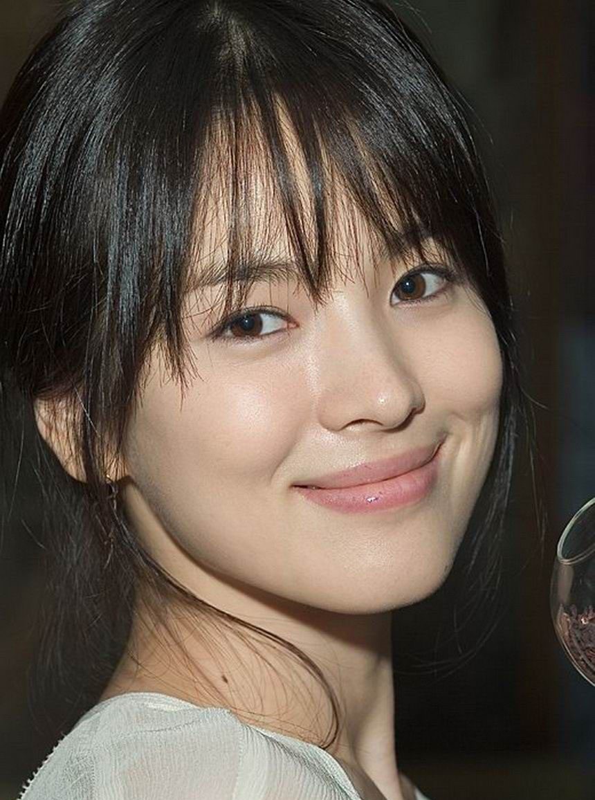 Hye-kyo Song HD Images/Photo Gallery Download #1616171