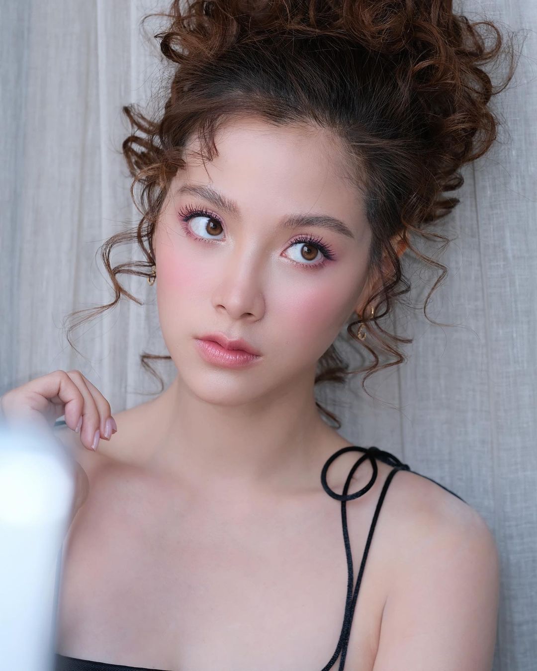 Pimchanok Leuwisetpaibul HD Images/Photo Gallery Download #9199587