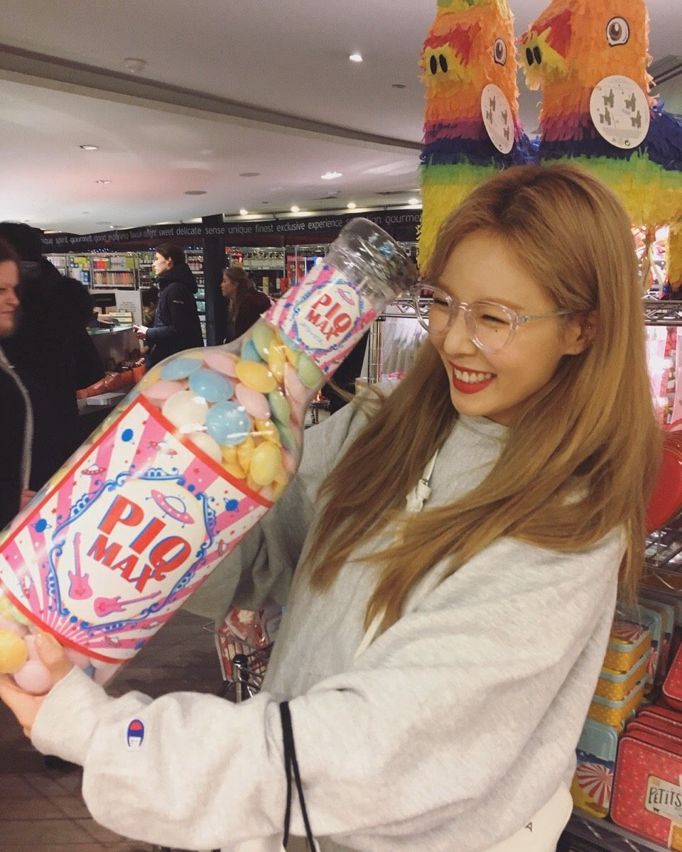 Kim Hyun-A. HD Images/Photo Gallery Download #3331733