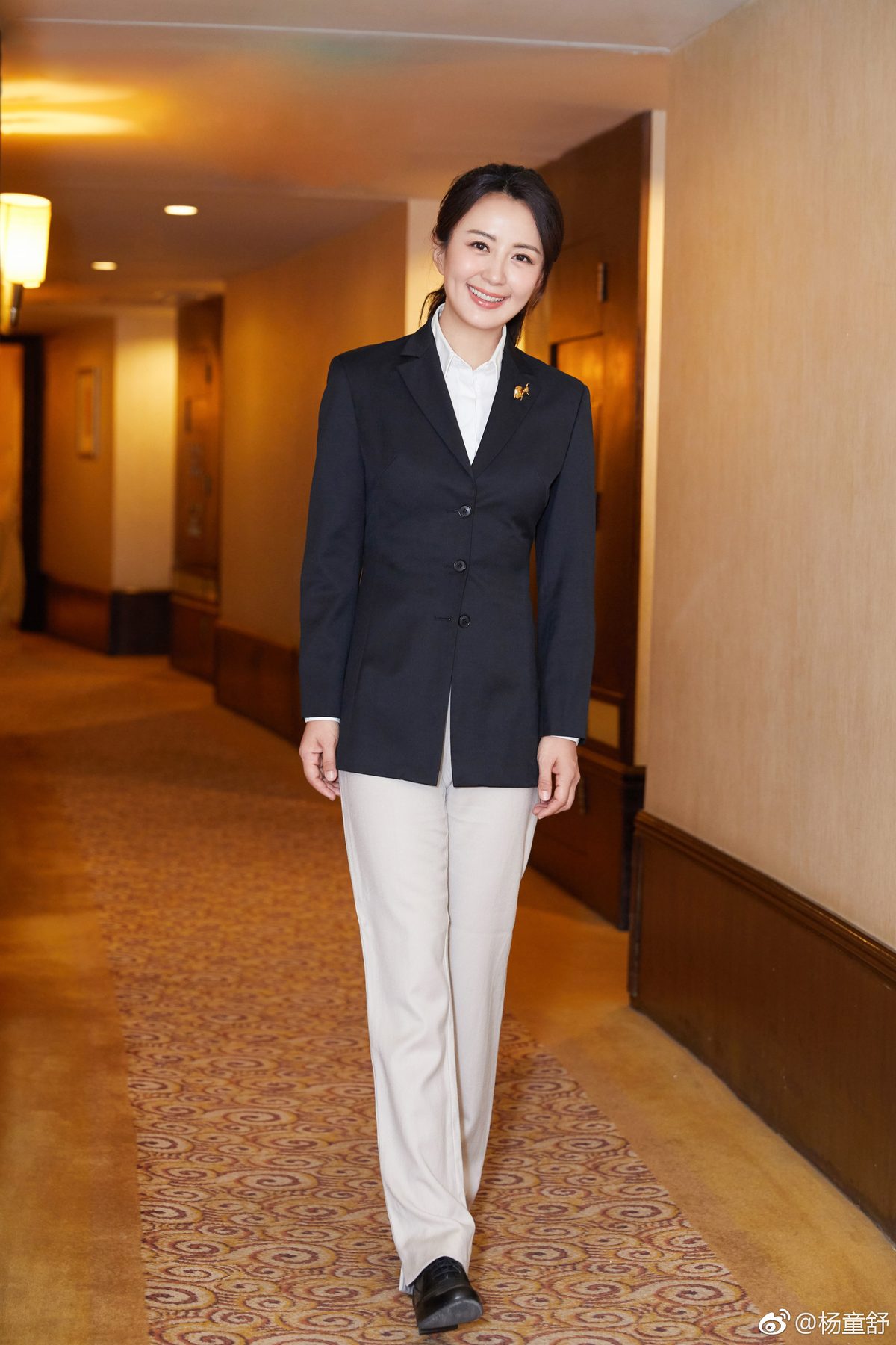Tongshu Yang HD Images/Photo Gallery Download #2076504