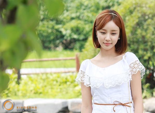 尹真伊 高清写真/照片下载 #3355662