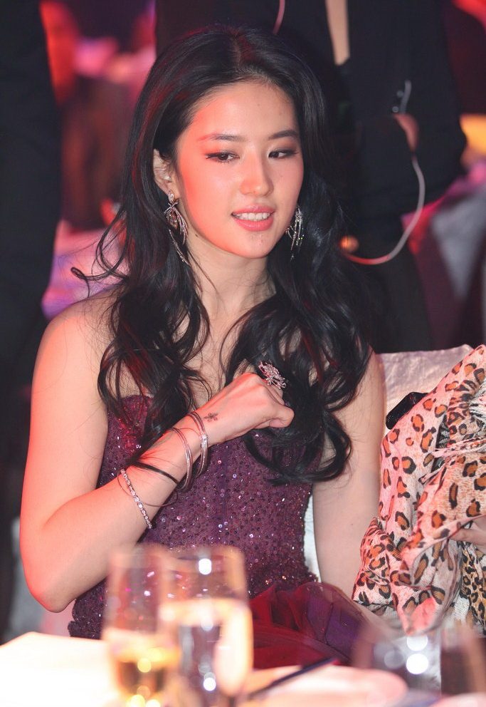 Liu Yifei HD Images/Photo Gallery Download #6690352