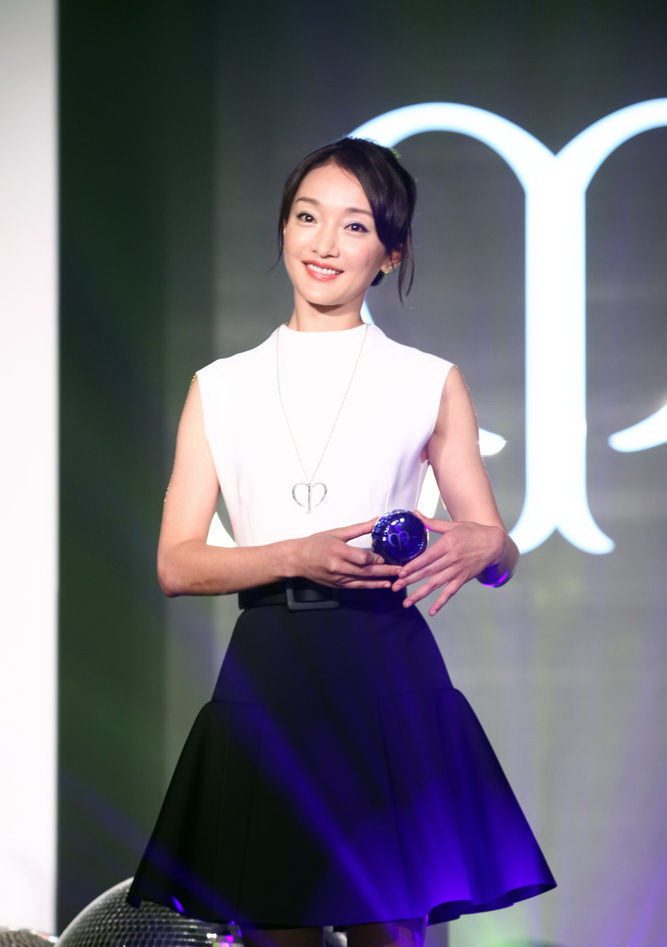 Xun Zhou HD Images/Photo Gallery Download #757459