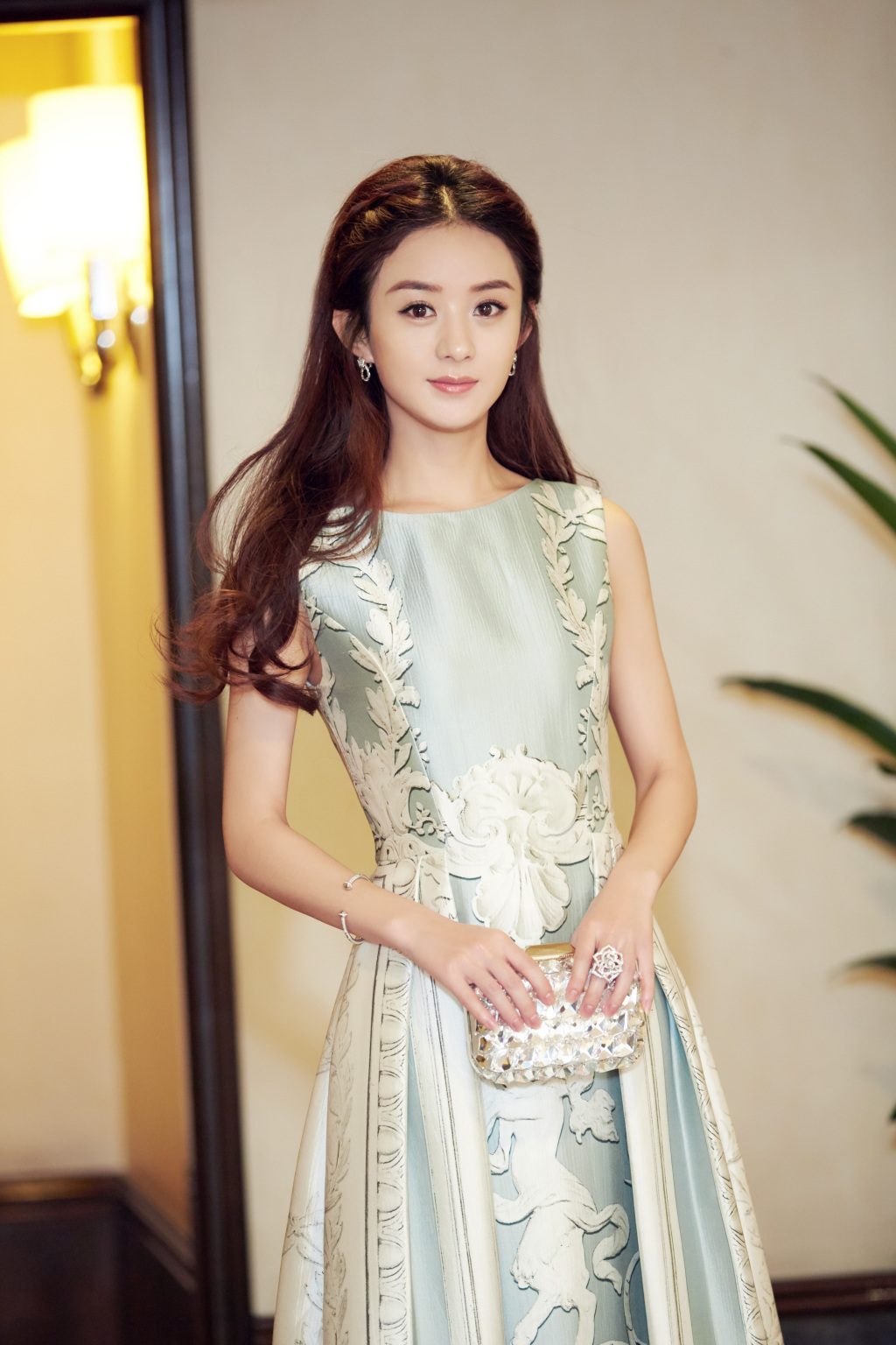 Zanilia Zhao HD Images/Photo Gallery Download #7091636
