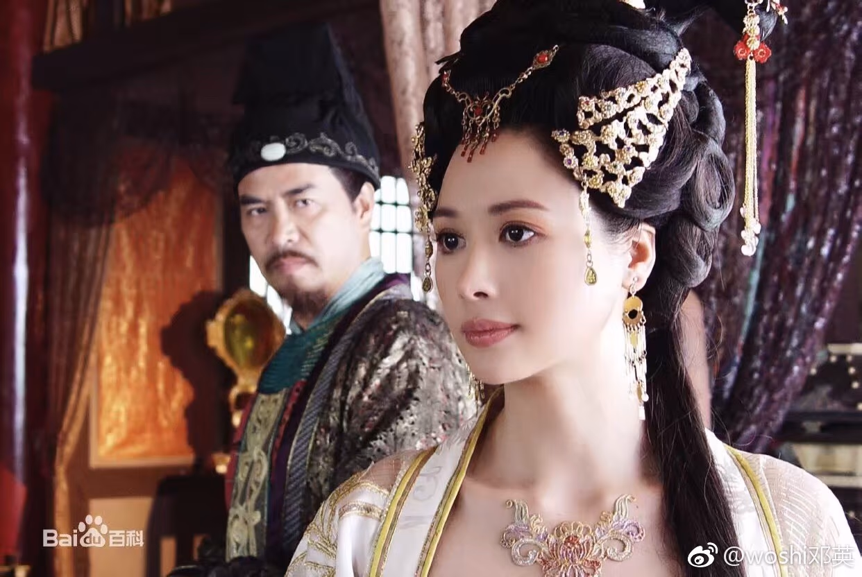 邓英 高清写真/照片下载 #3249813