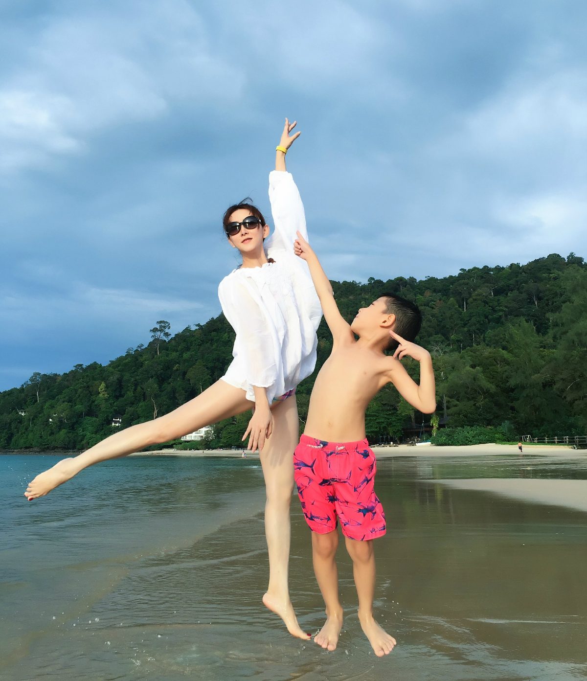 Jing Hu HD Images/Photo Gallery Download #828299