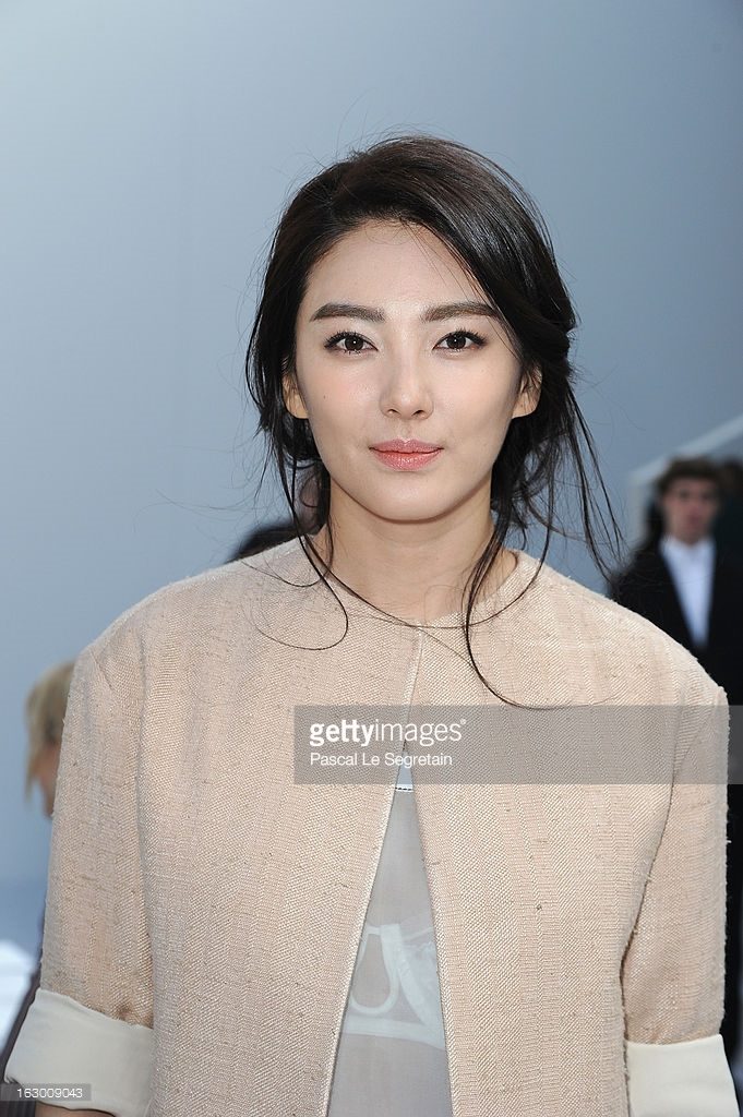 Yuqi Zhang HD Images/Photo Gallery Download #1861972
