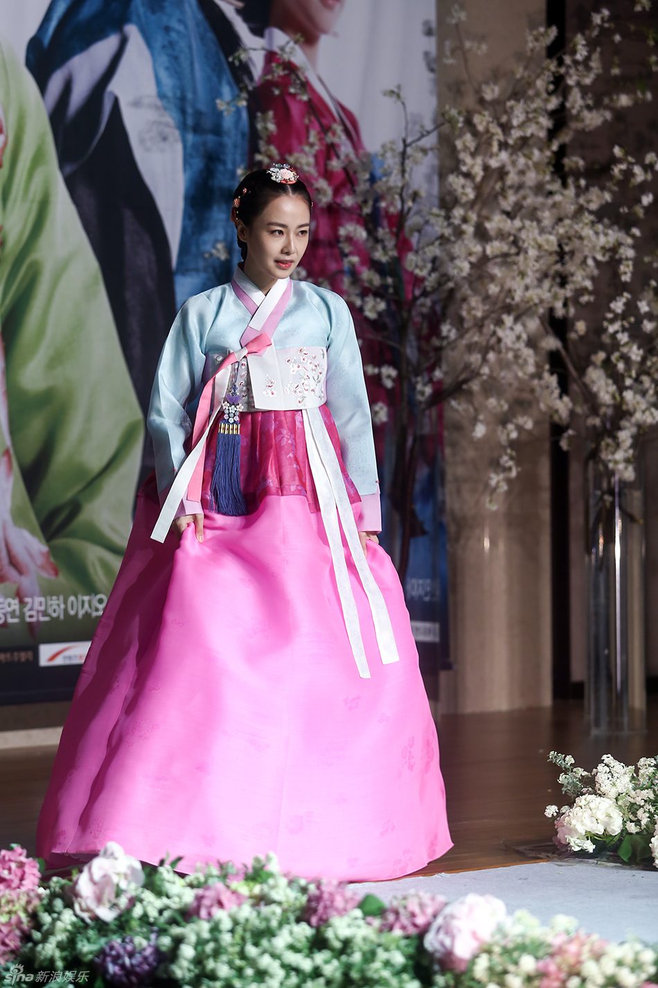 Soo-Hyun Hong HD Images/Photo Gallery Download #1641505