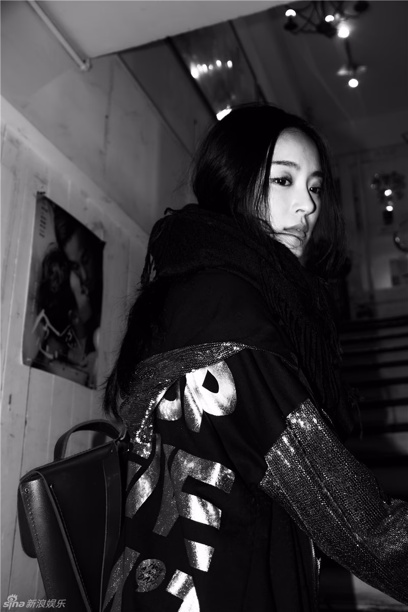 Danni Zhong HD Images/Photo Gallery Download #3319540