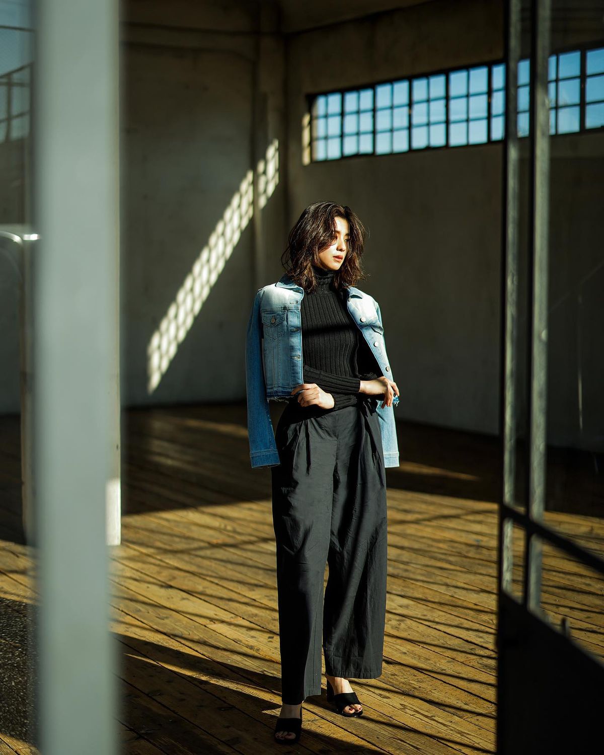 Aya Asahina HD Images/Photo Gallery Download #7661504