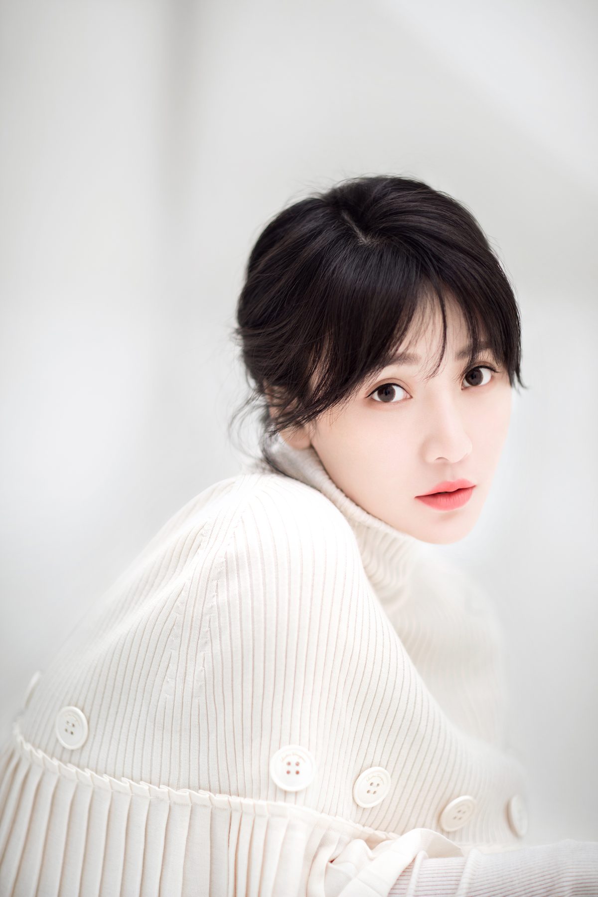 류옌 HD 이미지/사진 갤러리 다운로드 #1975777