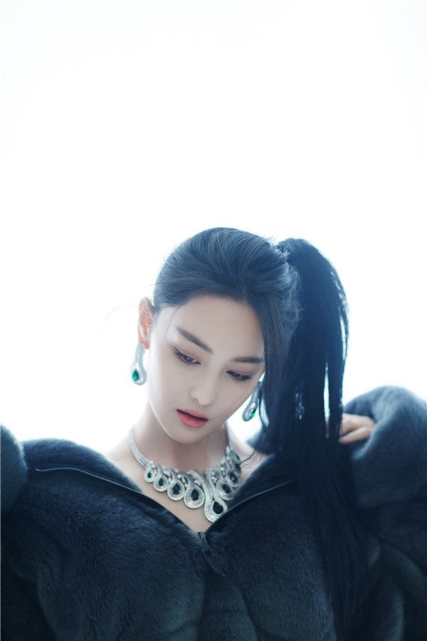 Viann Zhang HD Images/Photo Gallery Download #6635750