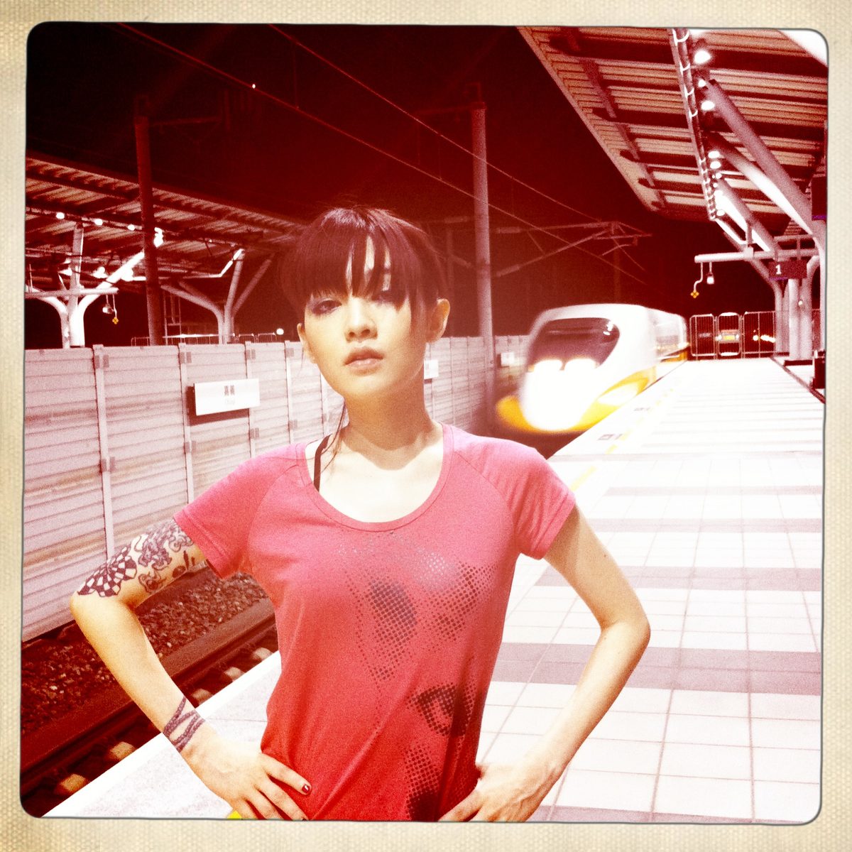Mavis Fan HD Images/Photo Gallery Download #1582338