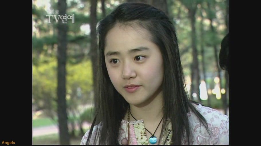 Moon Geun-young HD Images/Photo Gallery Download #1609329