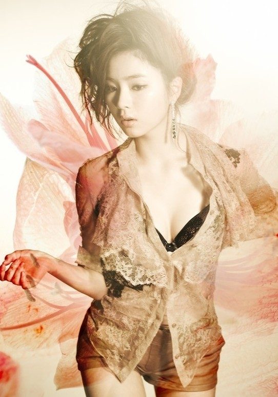 Shin Se-Kyung HD Images/Photo Gallery Download #1638609